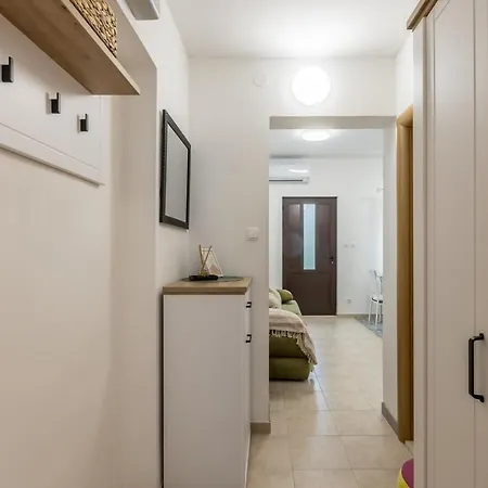 Apartment Lamasha *